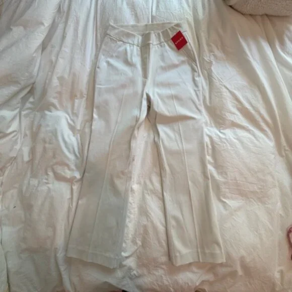 NWT Spanx White On-the-Go Ankle Slim Straight Pant Size Small - Picture 3 of 7